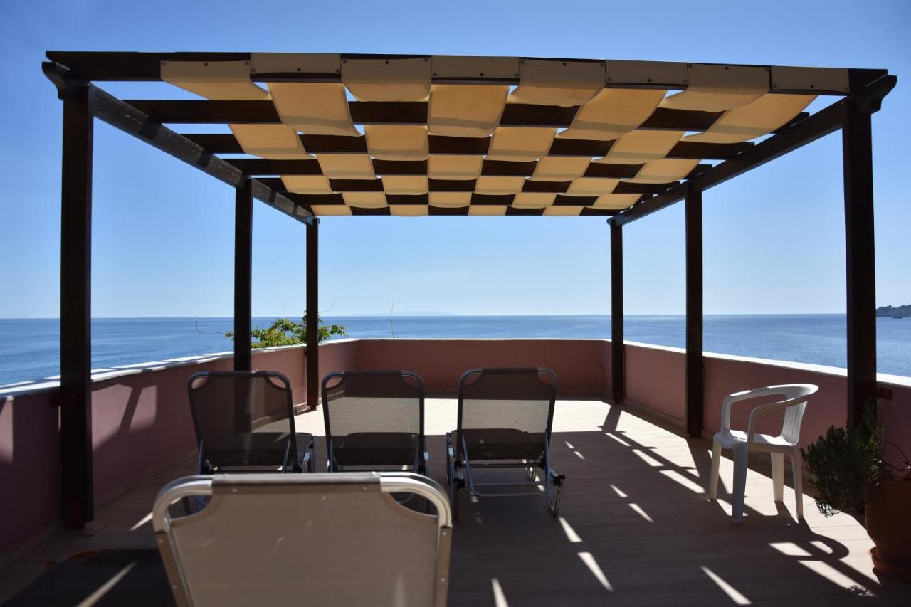 Horizon Beach Hotel Плакиас Экстерьер фото