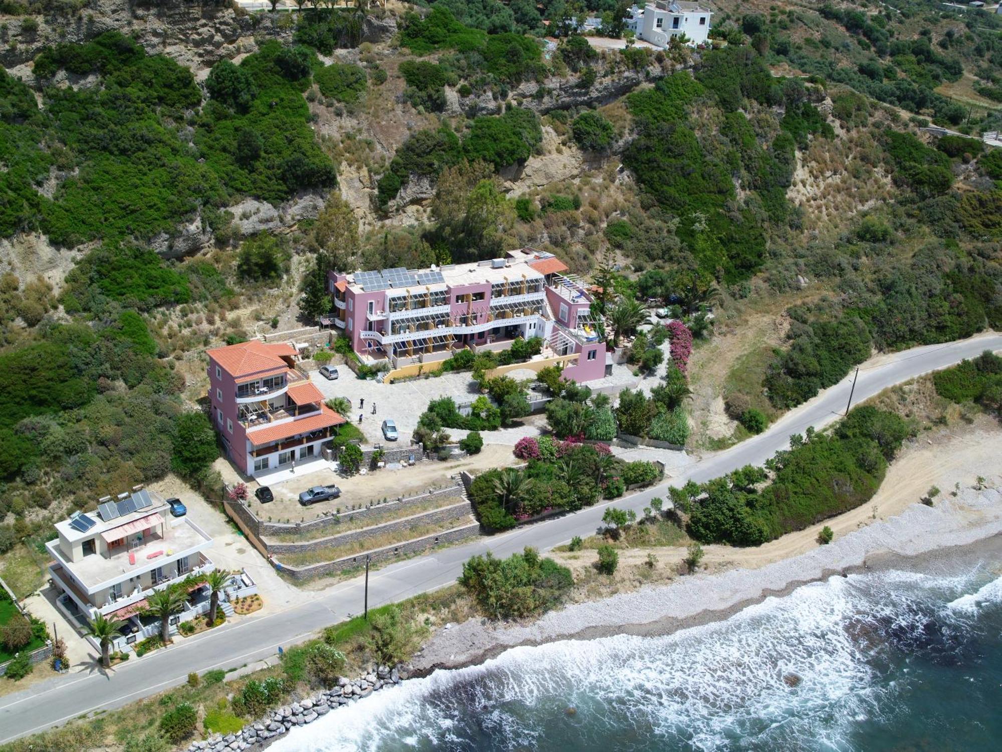 Horizon Beach Hotel Плакиас Экстерьер фото